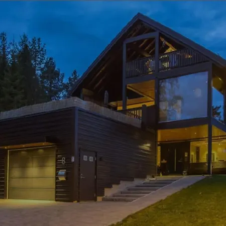 Suitable For 8 During Xc Championship فيلة